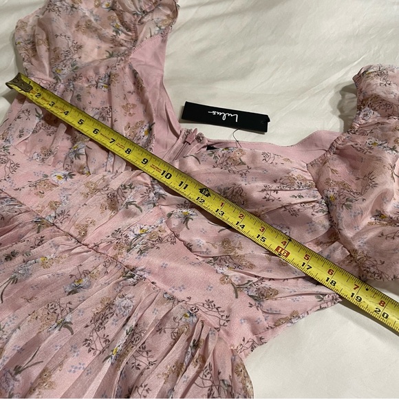 Lulus Gentle Charm Mauve Floral Print Pleated Tiered Midi Dress - Picture 10 of 16